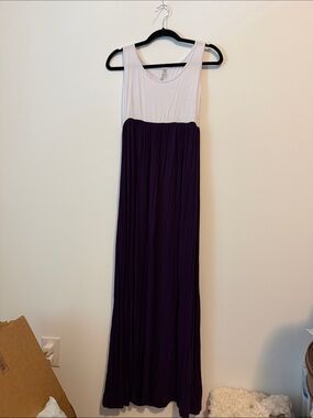 Motherhood Maternity White & Purple Sleeveless Empire-Waist Maxi Dress